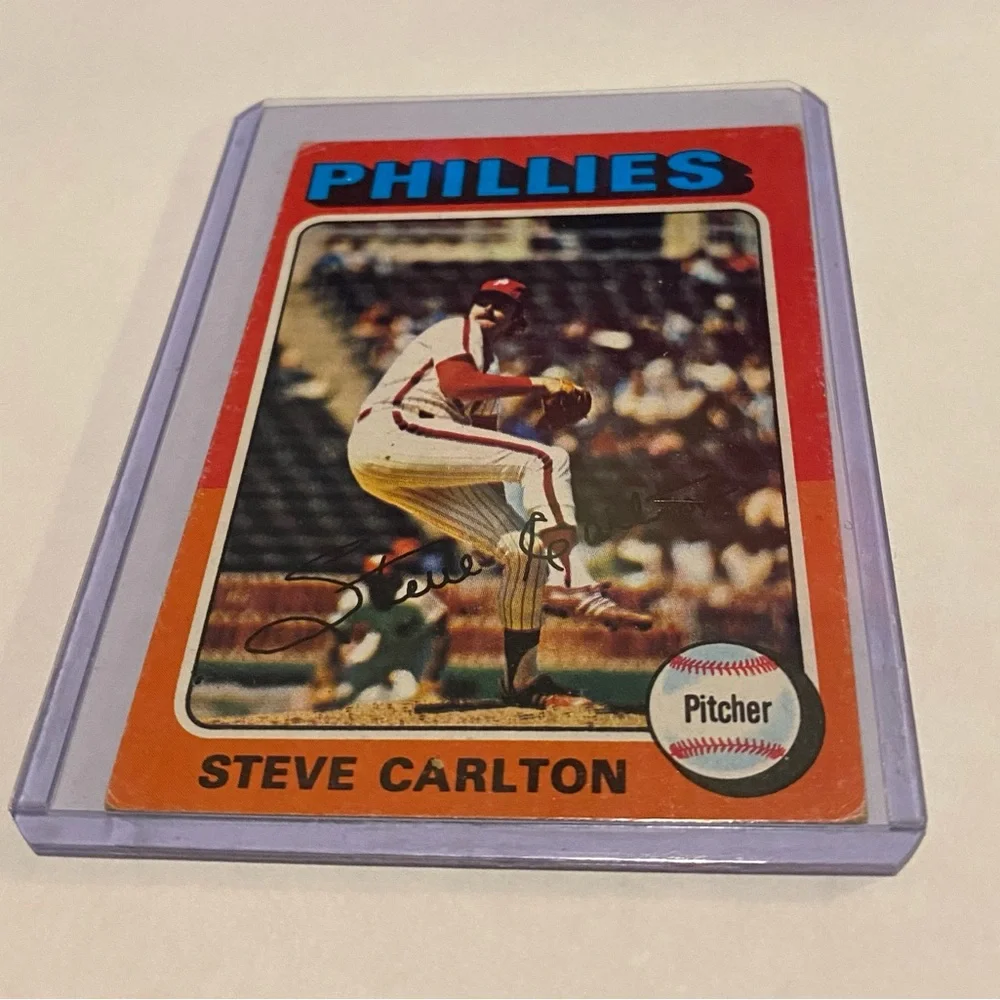 Steve Carlton 1975 Topps Baseball Card #185 Vintage Collectible